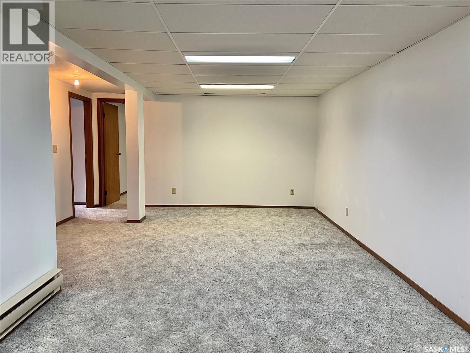 10 BIRCH STREET Image 33