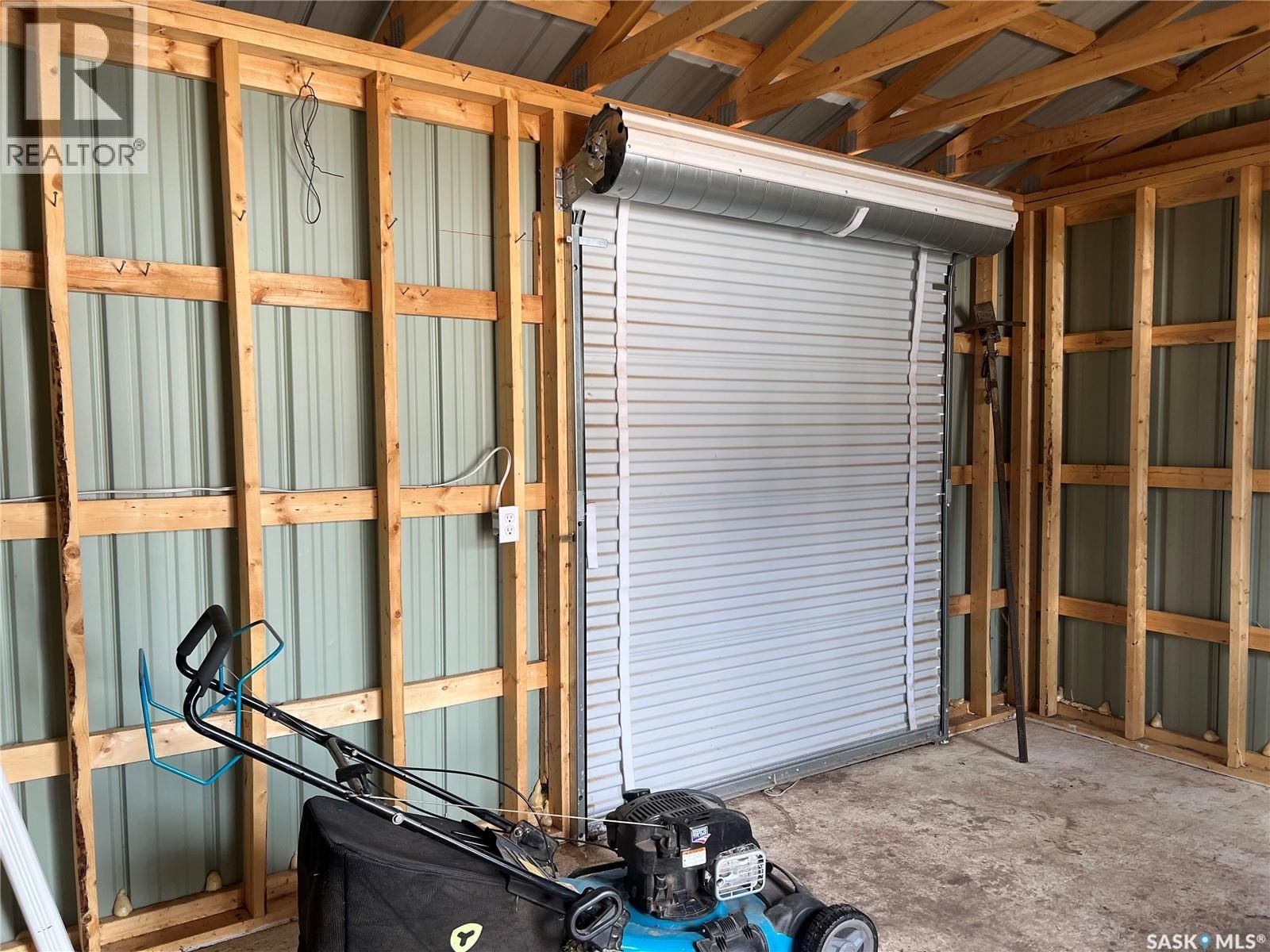 10 BIRCH STREET Image 47