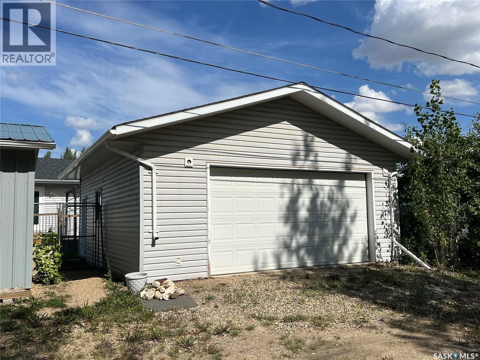 10 BIRCH STREET Image 5