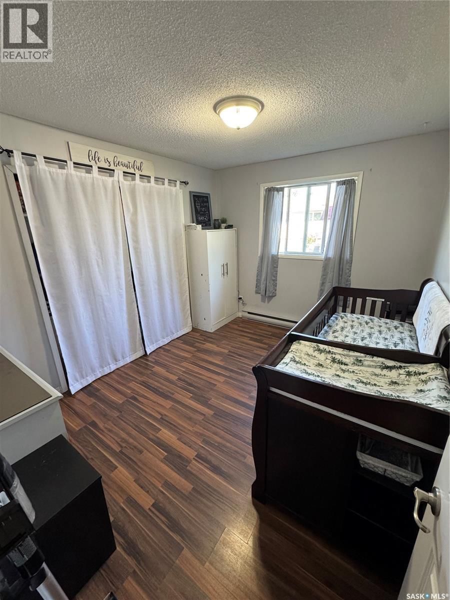 116 ELIZABETH AVENUE Image 19