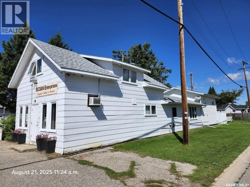 Image #1 of Business for Sale at 1 7th, Nipawin, Saskatchewan