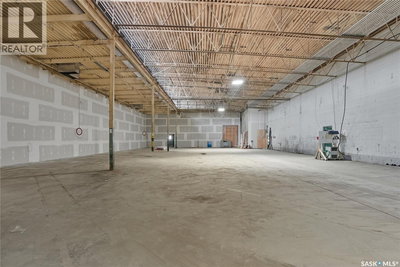 Image #1 of Commercial for Sale at 321, Saskatoon, Saskatchewan