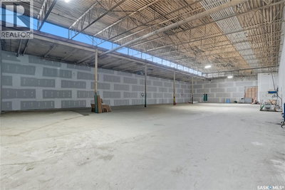 Image #1 of Commercial for Sale at 321, Saskatoon, Saskatchewan