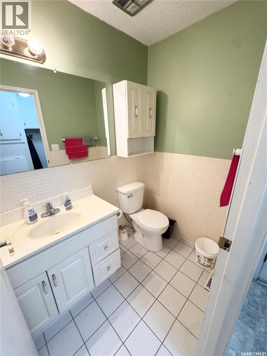 702 PORTAGE AVENUE Image 16