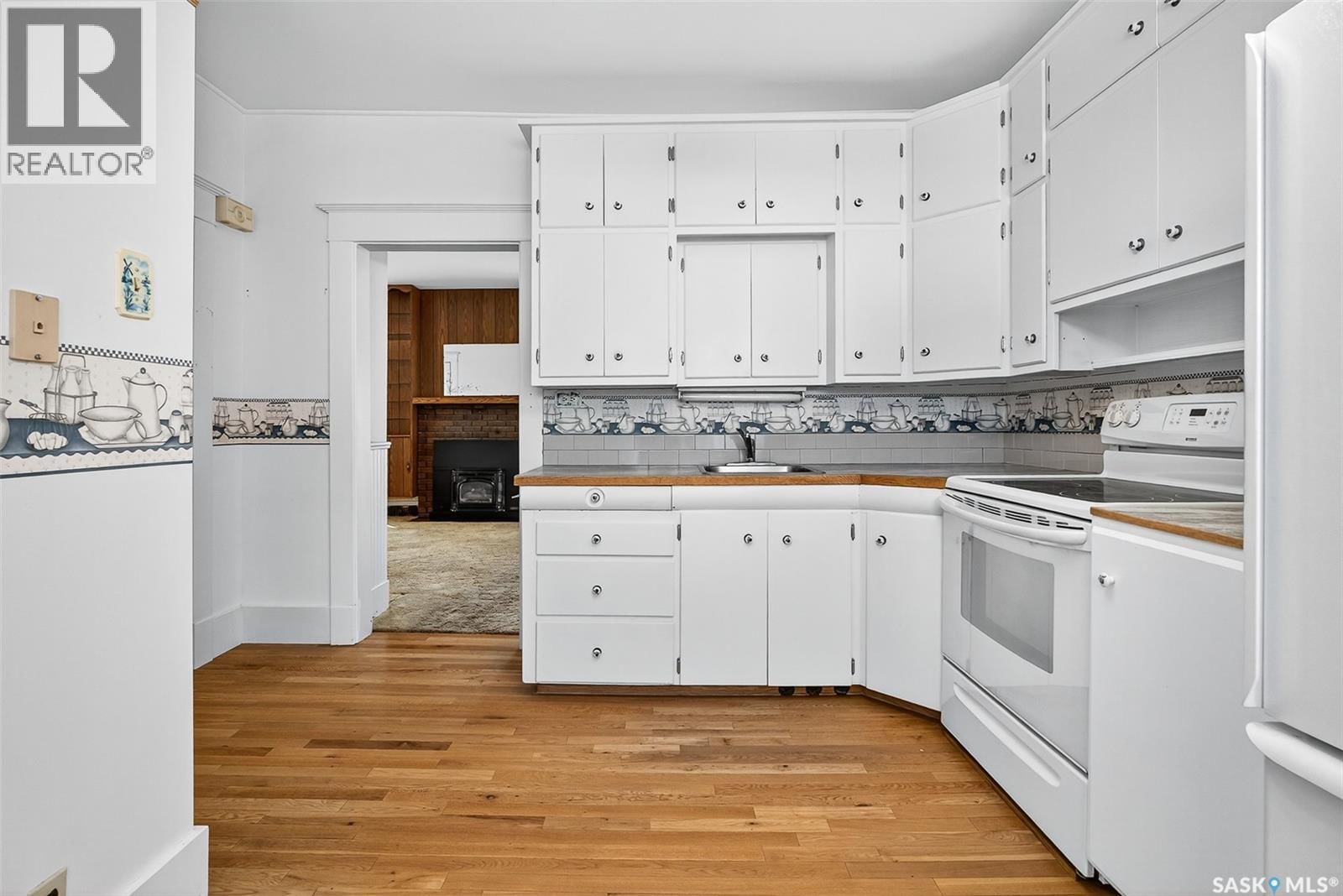 1120 3RD AVENUE Image 16