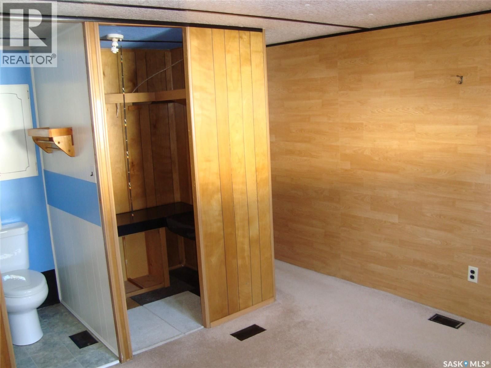 NW - 14 701 11TH AVENUE Image 15