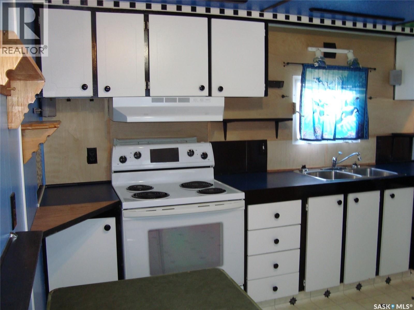 NW - 14 701 11TH AVENUE Image 4