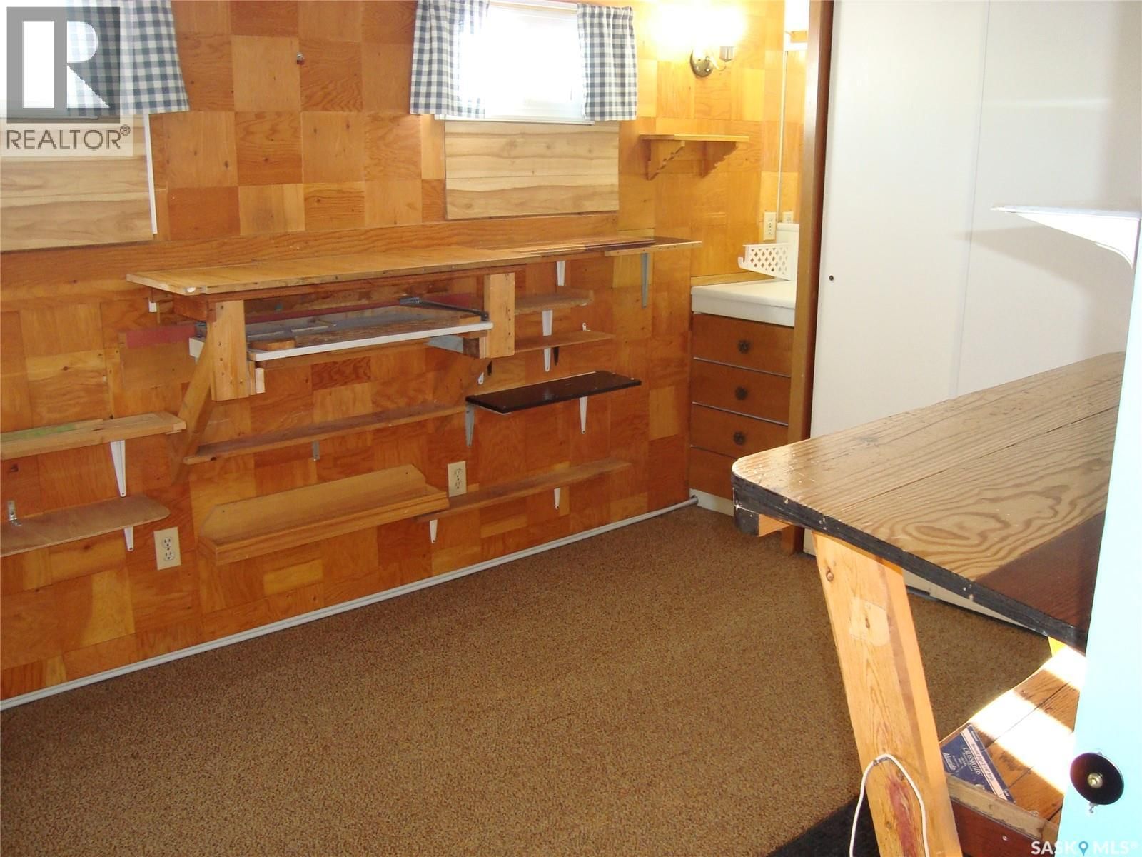 NW - 14 701 11TH AVENUE Image 8