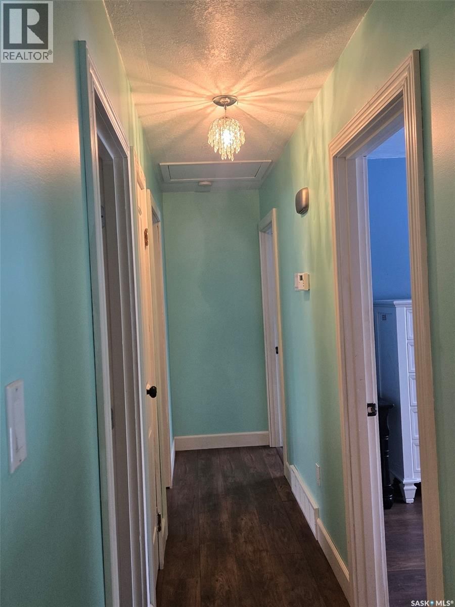 212 4TH AVENUE Image 11