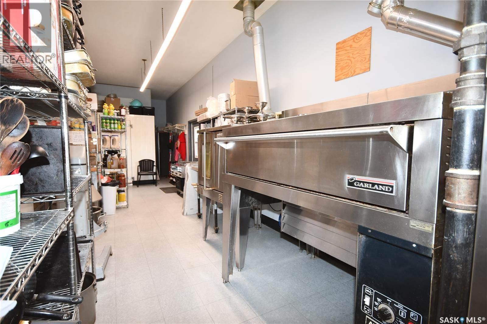 300 MAIN STREET Image 27