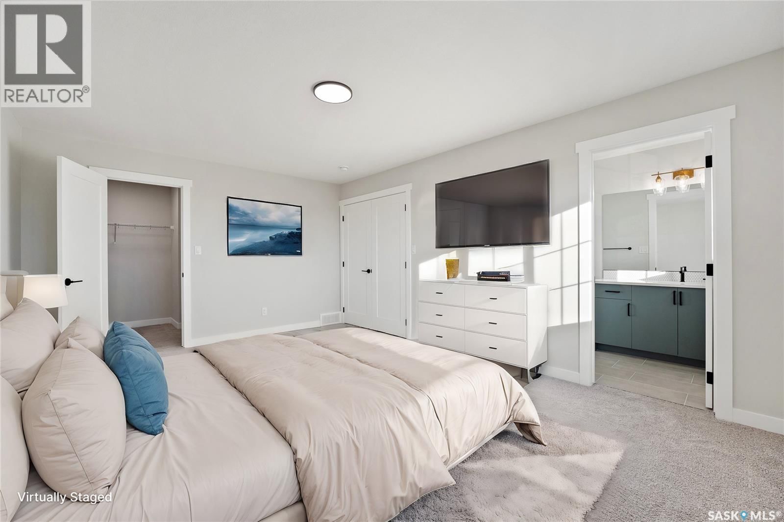 3020 DUMONT WAY Image 24