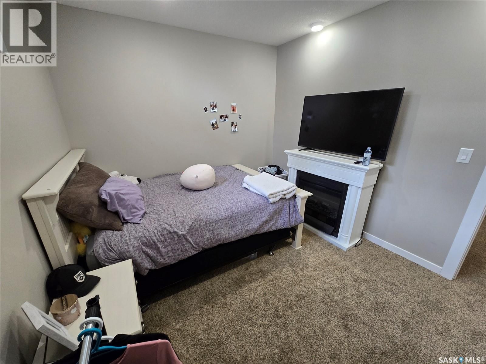 721 BARBER CRESCENT Image 41