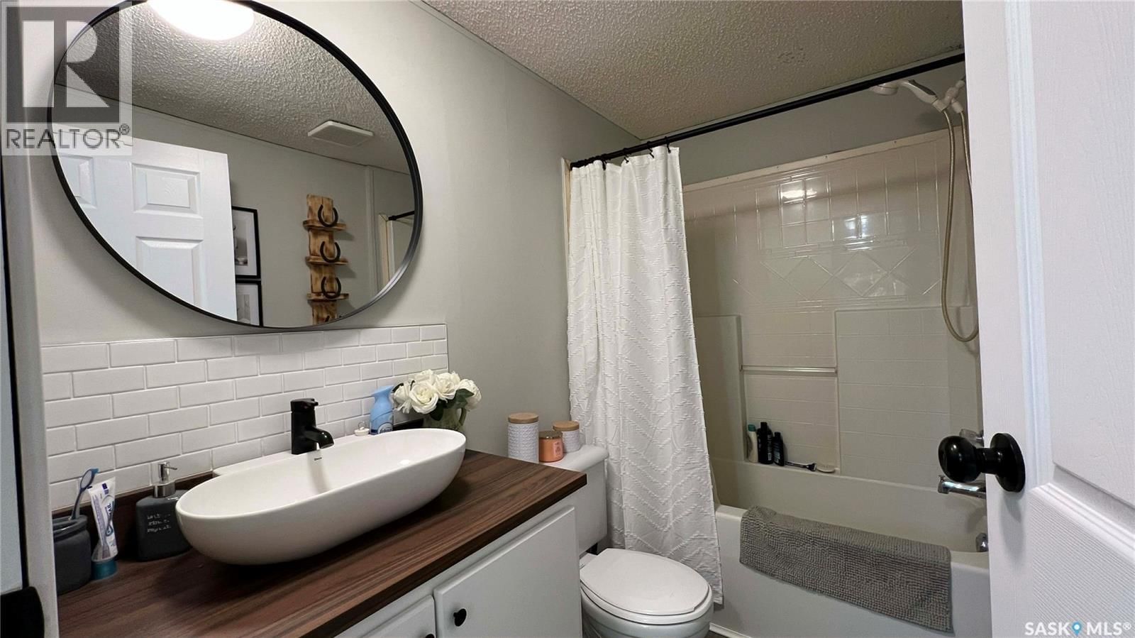 60 MULBERRY ROAD Image 15