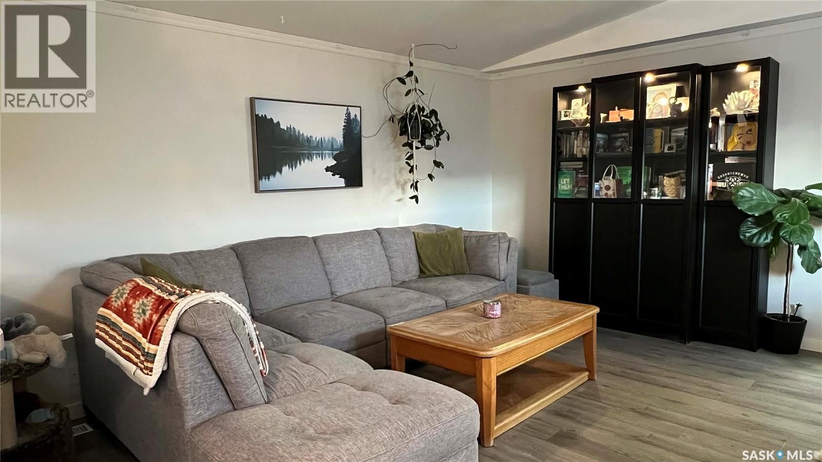 60 MULBERRY ROAD Image 17