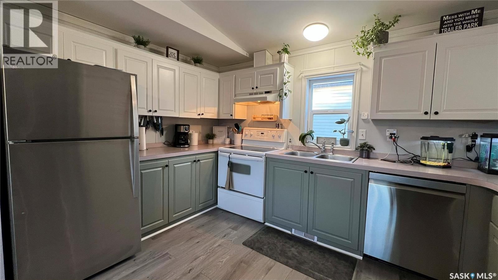 60 MULBERRY ROAD Image 22