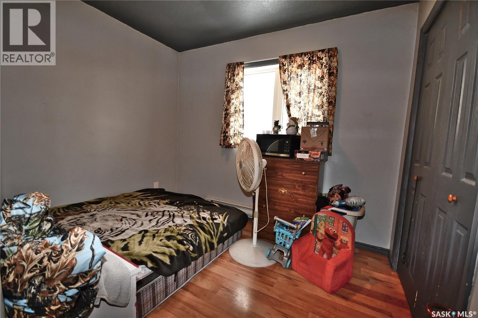 5 ANDREWS WAY Image 13