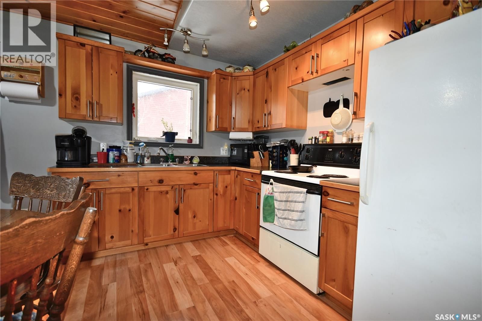 5 ANDREWS WAY Image 7