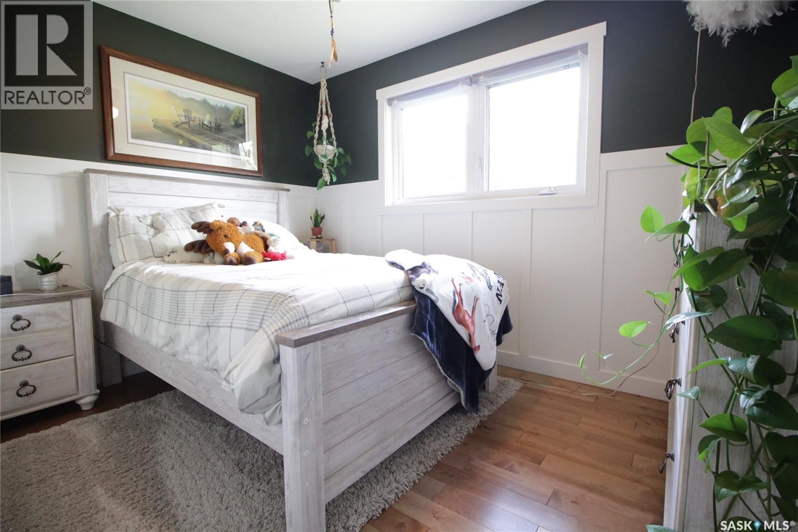 HILL ACREAGE Image 11