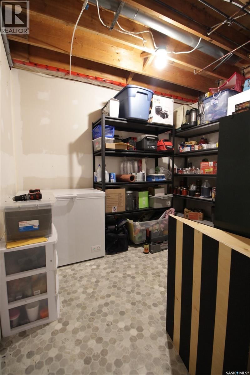 HILL ACREAGE Image 23