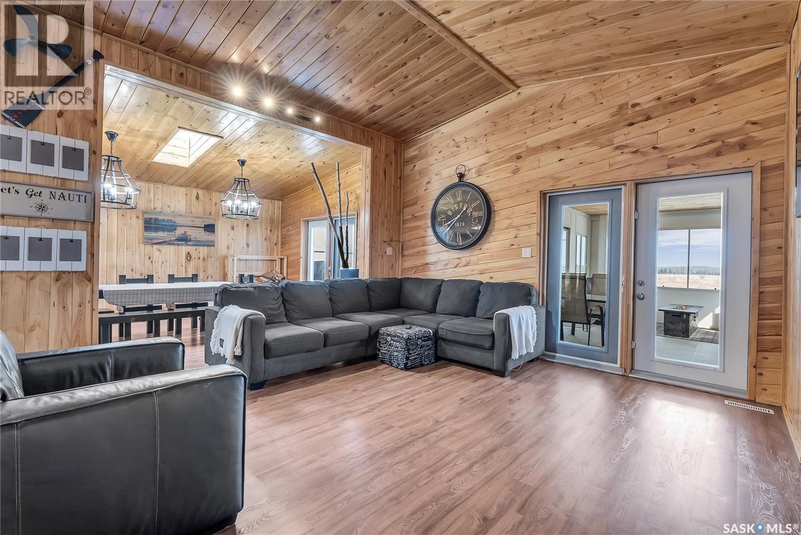 108 IROQUOIS LAKE DRIVE Image 10