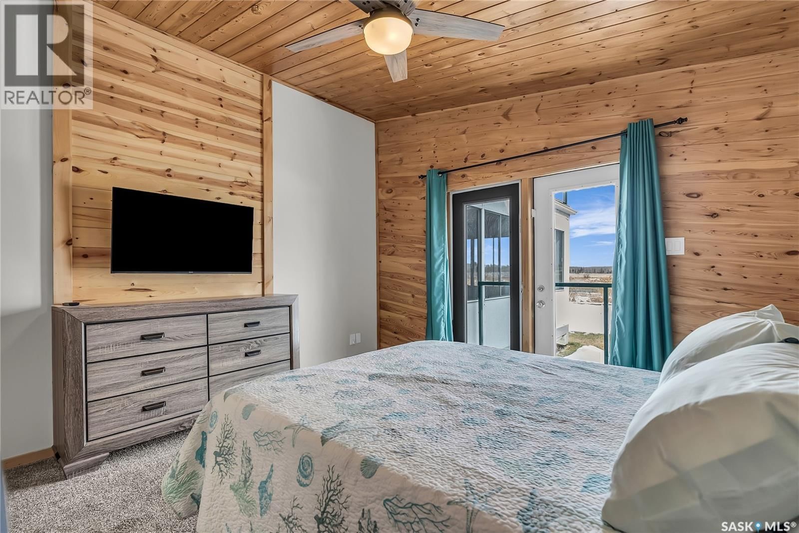 108 IROQUOIS LAKE DRIVE Image 26