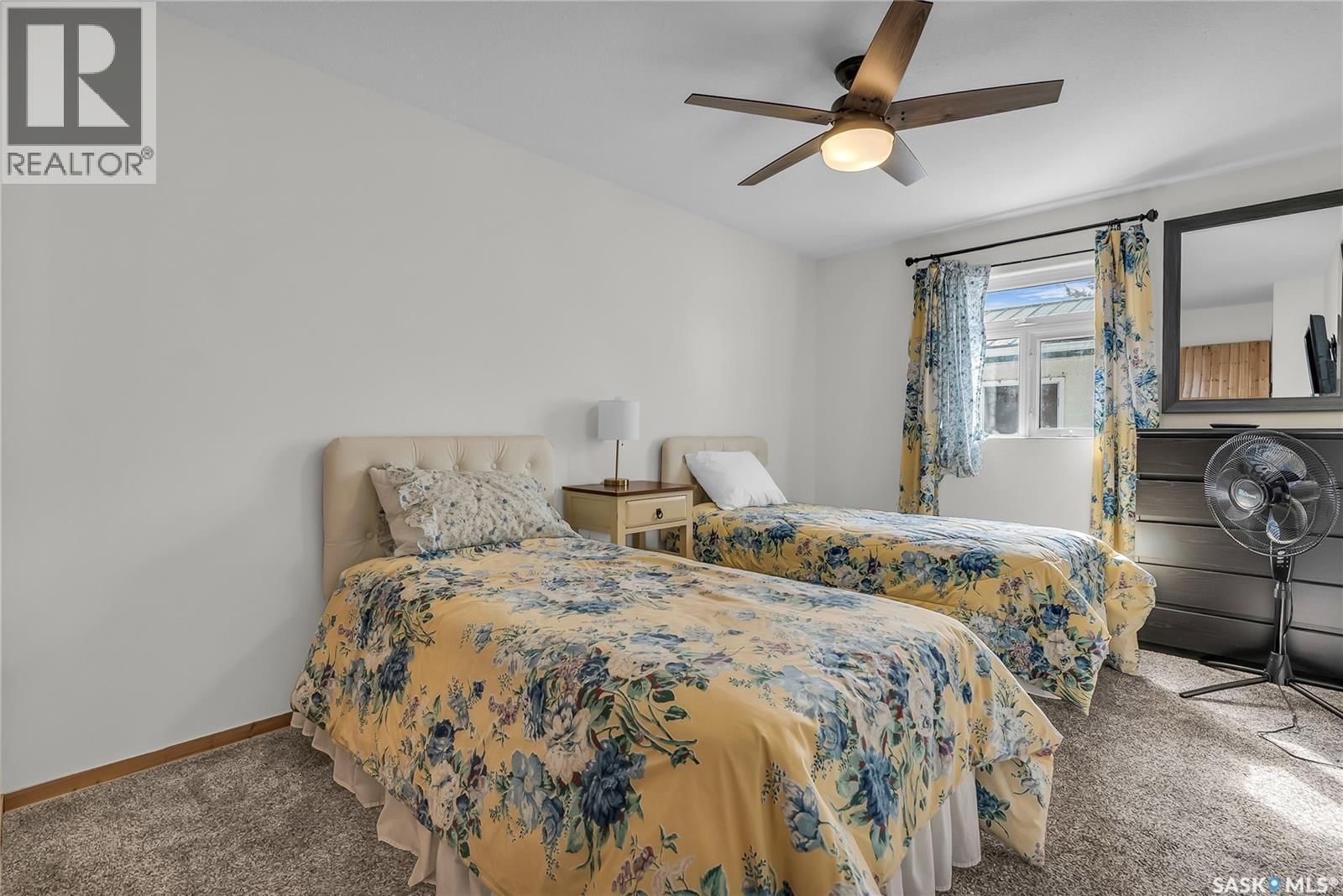 108 IROQUOIS LAKE DRIVE Image 29