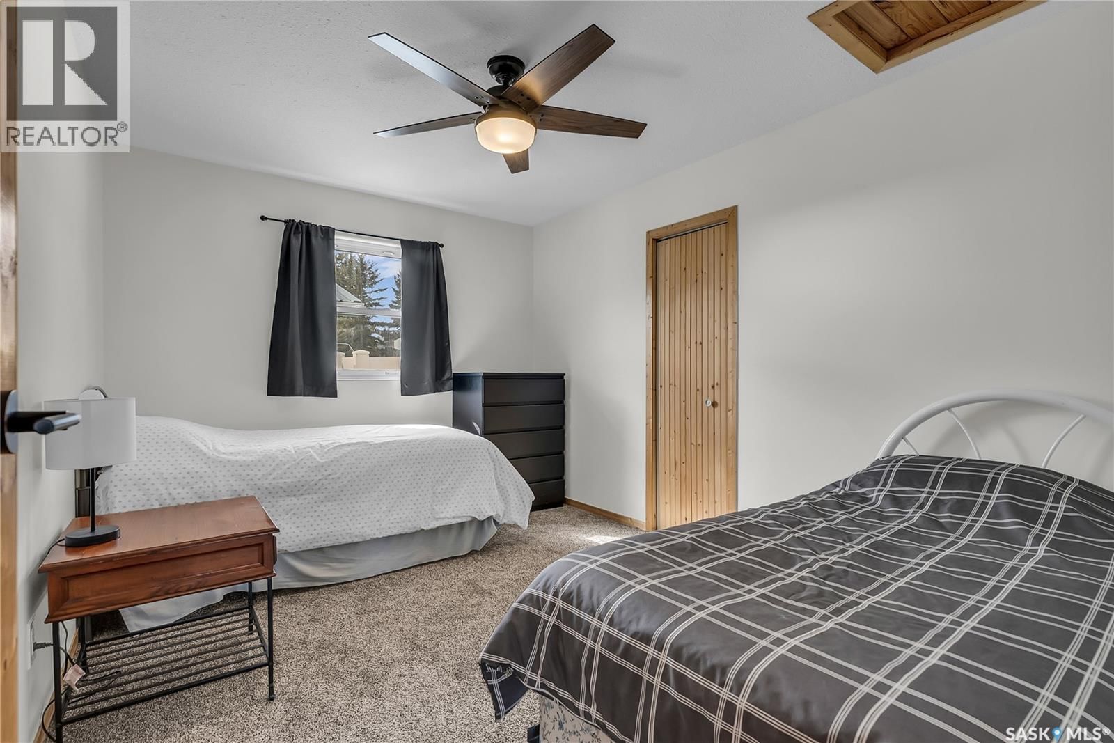 108 IROQUOIS LAKE DRIVE Image 32