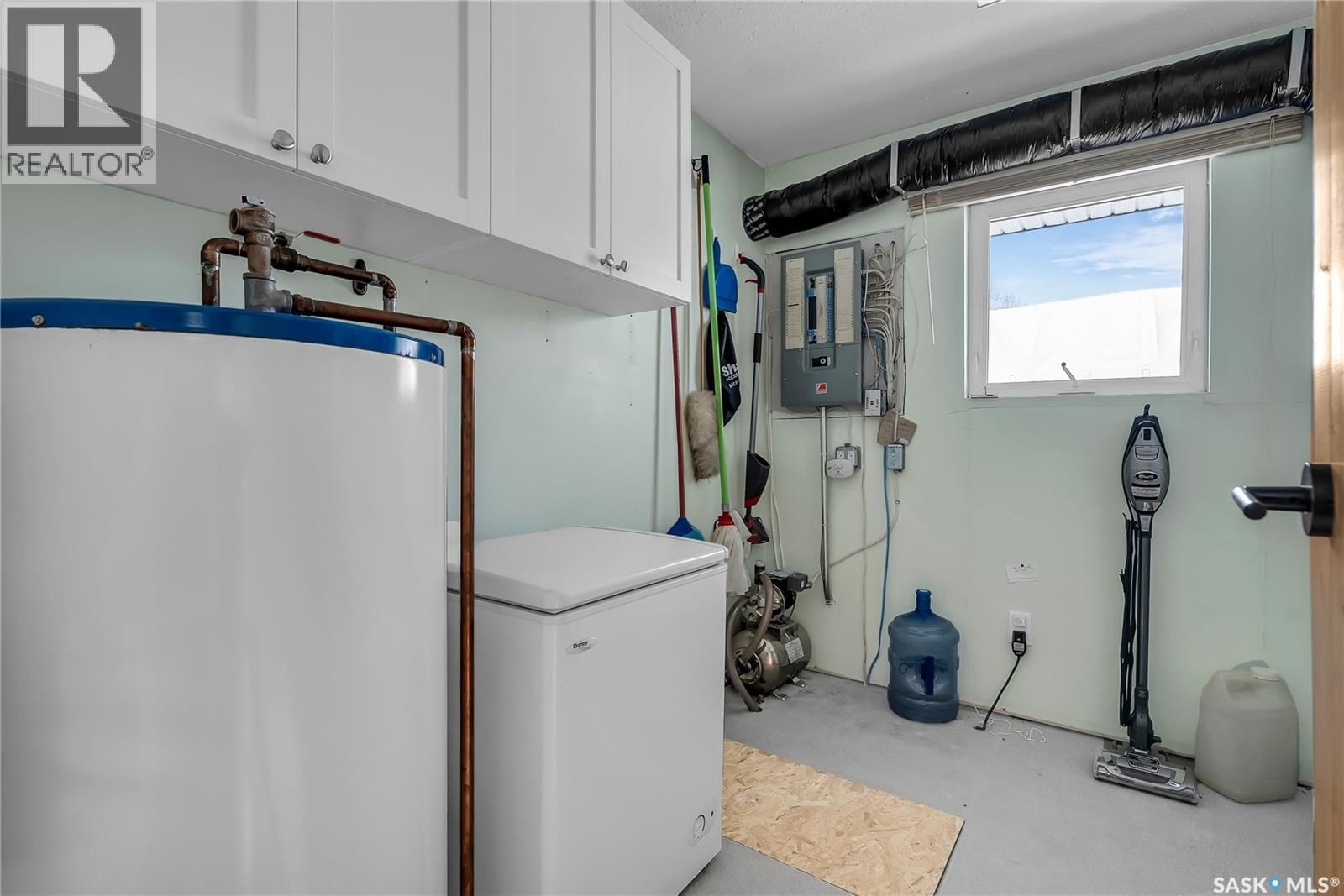 108 IROQUOIS LAKE DRIVE Image 34