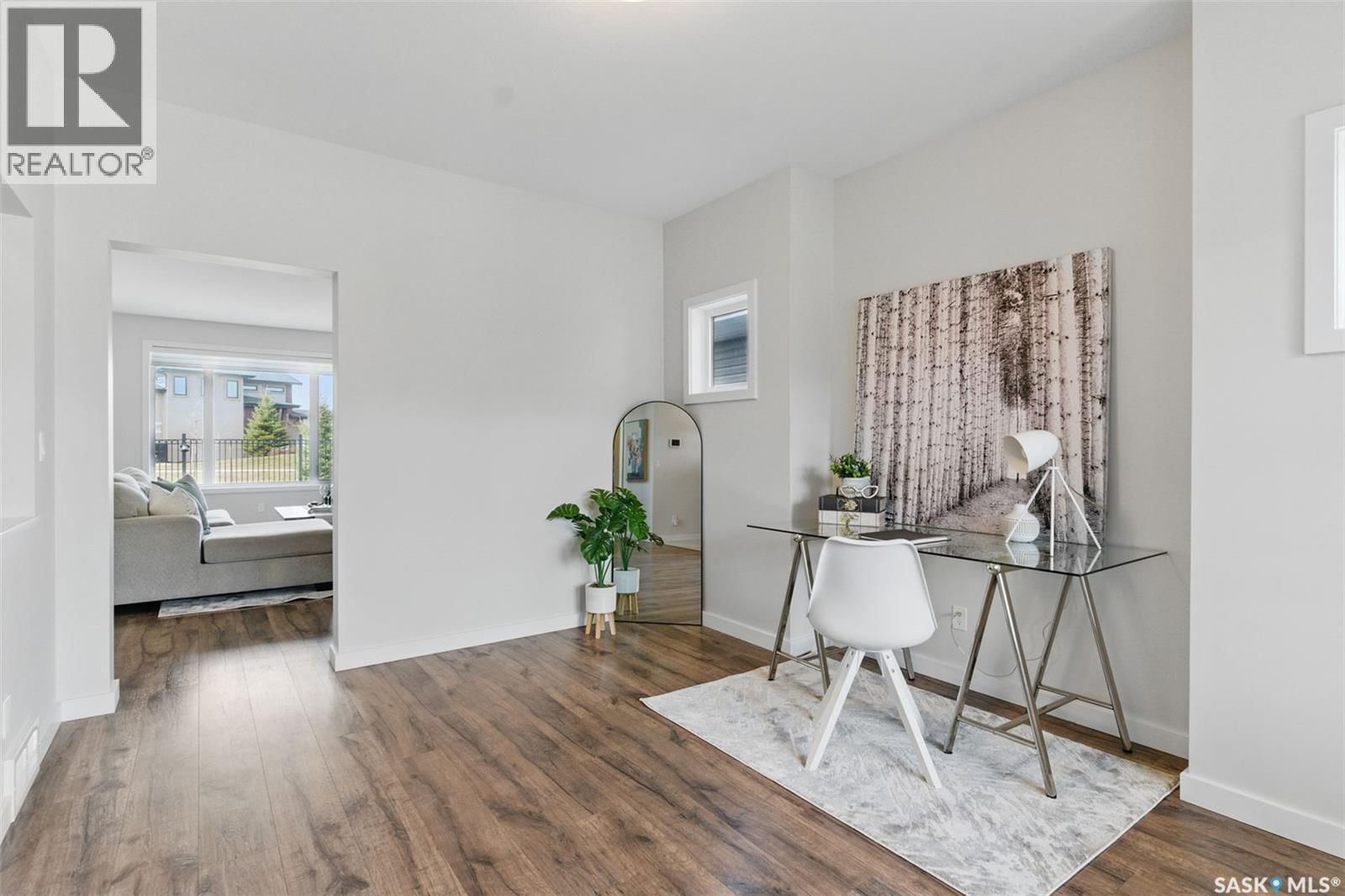 306 SECORD WAY Image 10