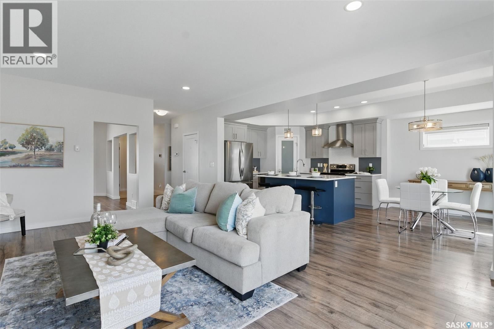 306 SECORD WAY Image 13