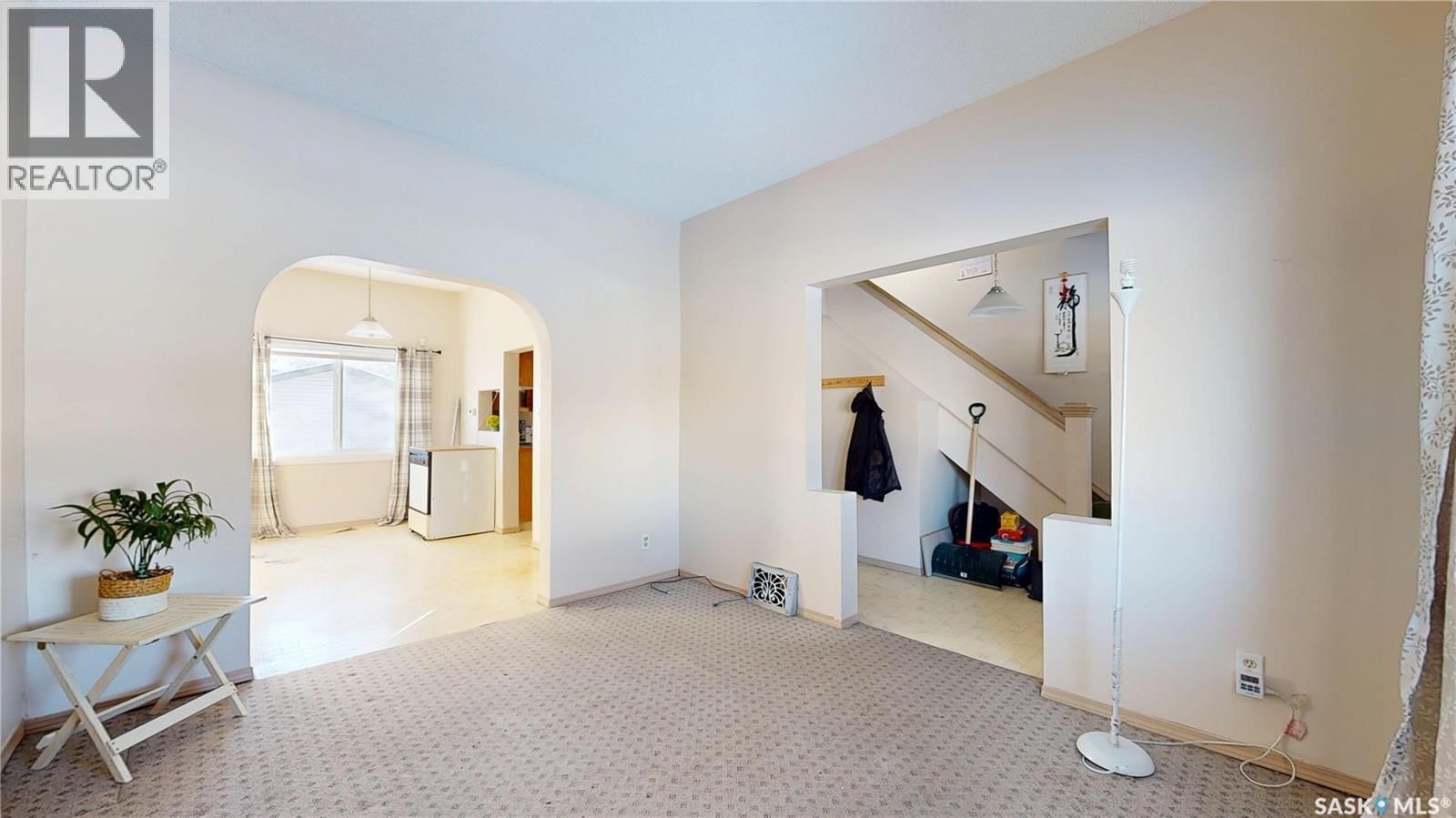 1007 GARNET STREET Image 6