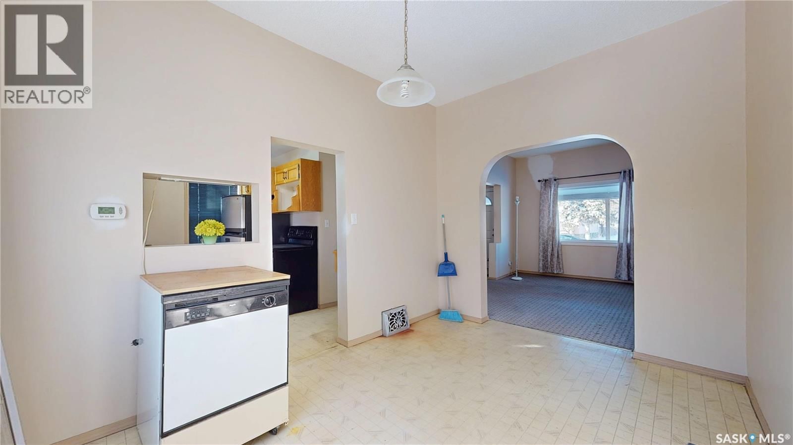 1007 GARNET STREET Image 9