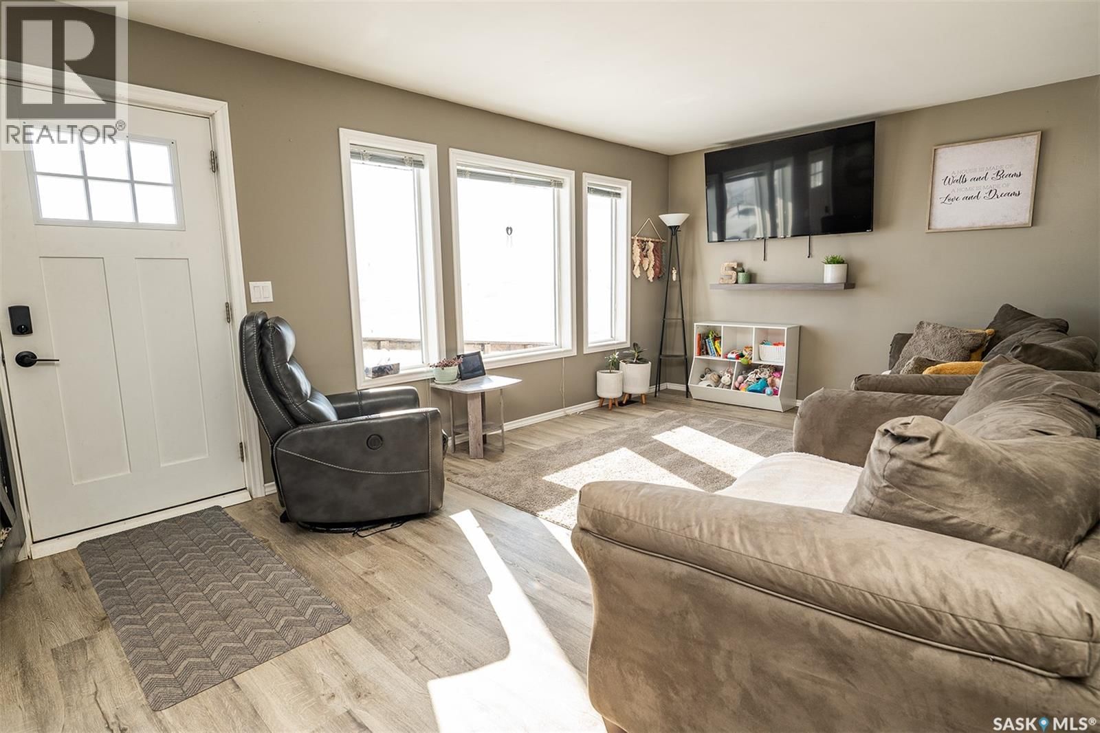 SPARKS ACREAGE Image 4