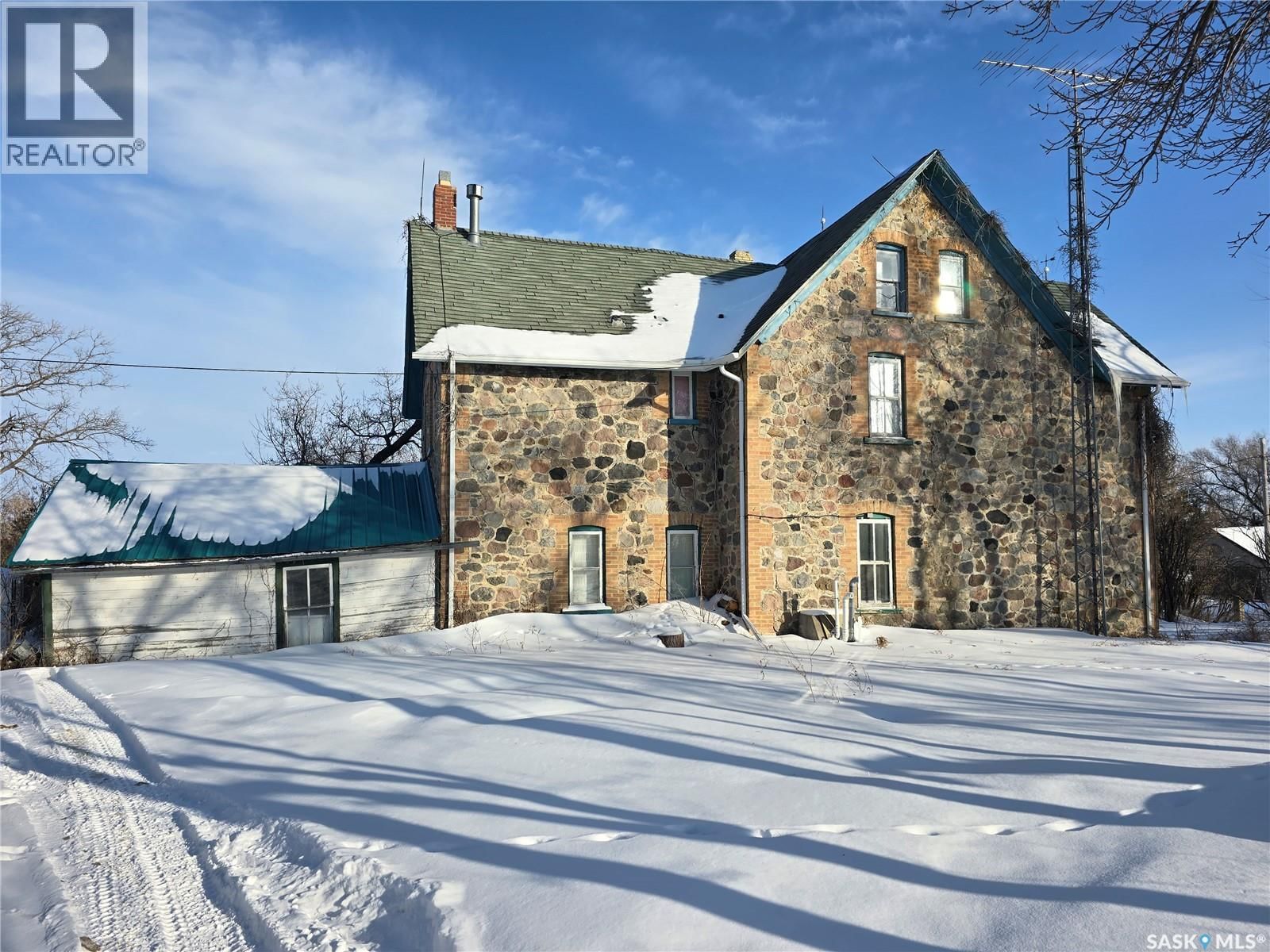 934 MAIN STREET Image 1