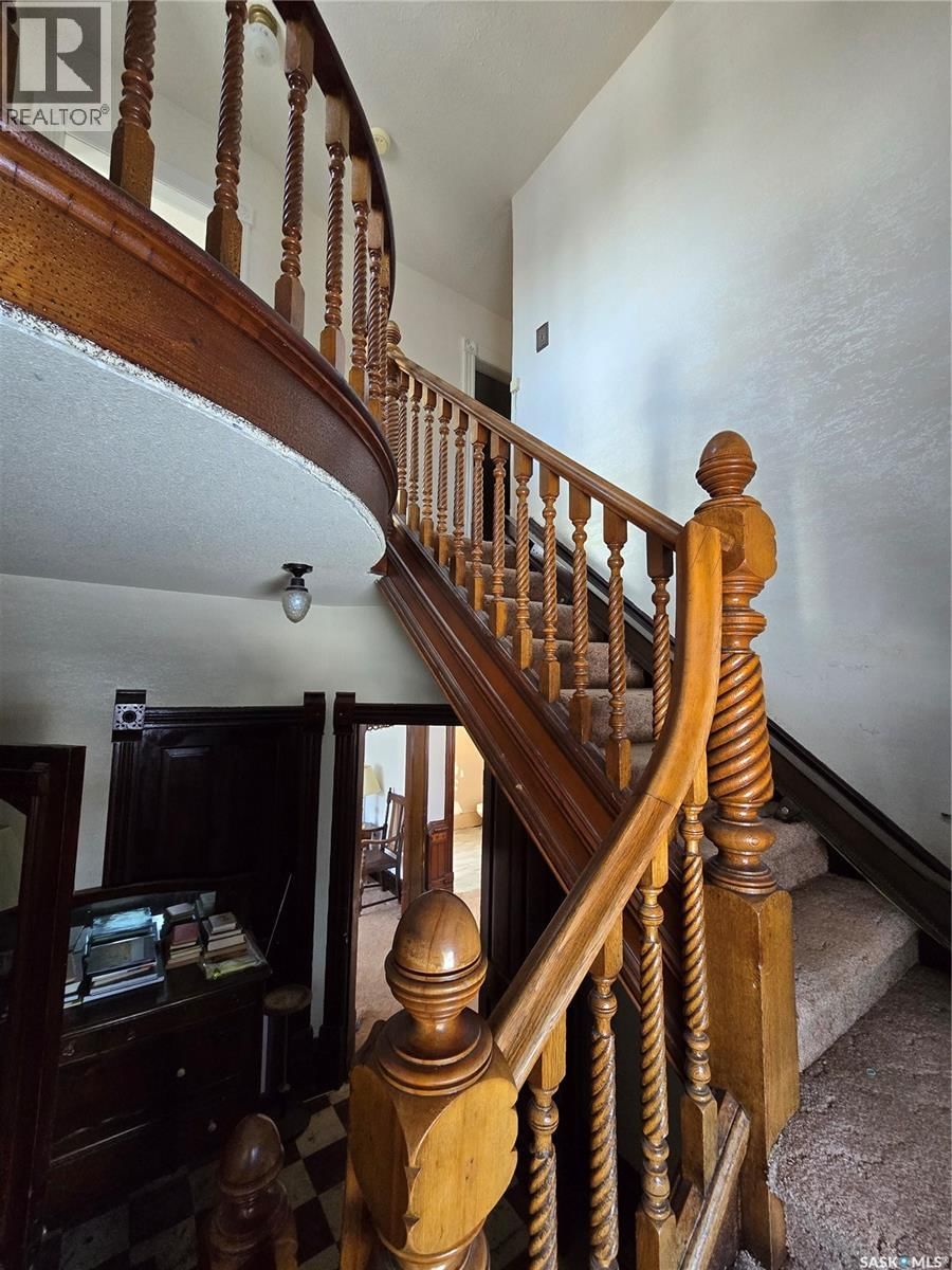 934 MAIN STREET Image 21