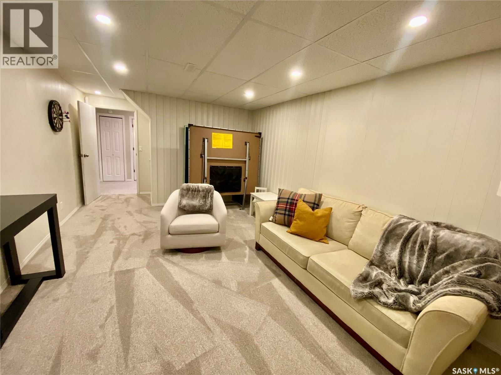 91 MOIR DRIVE Image 23