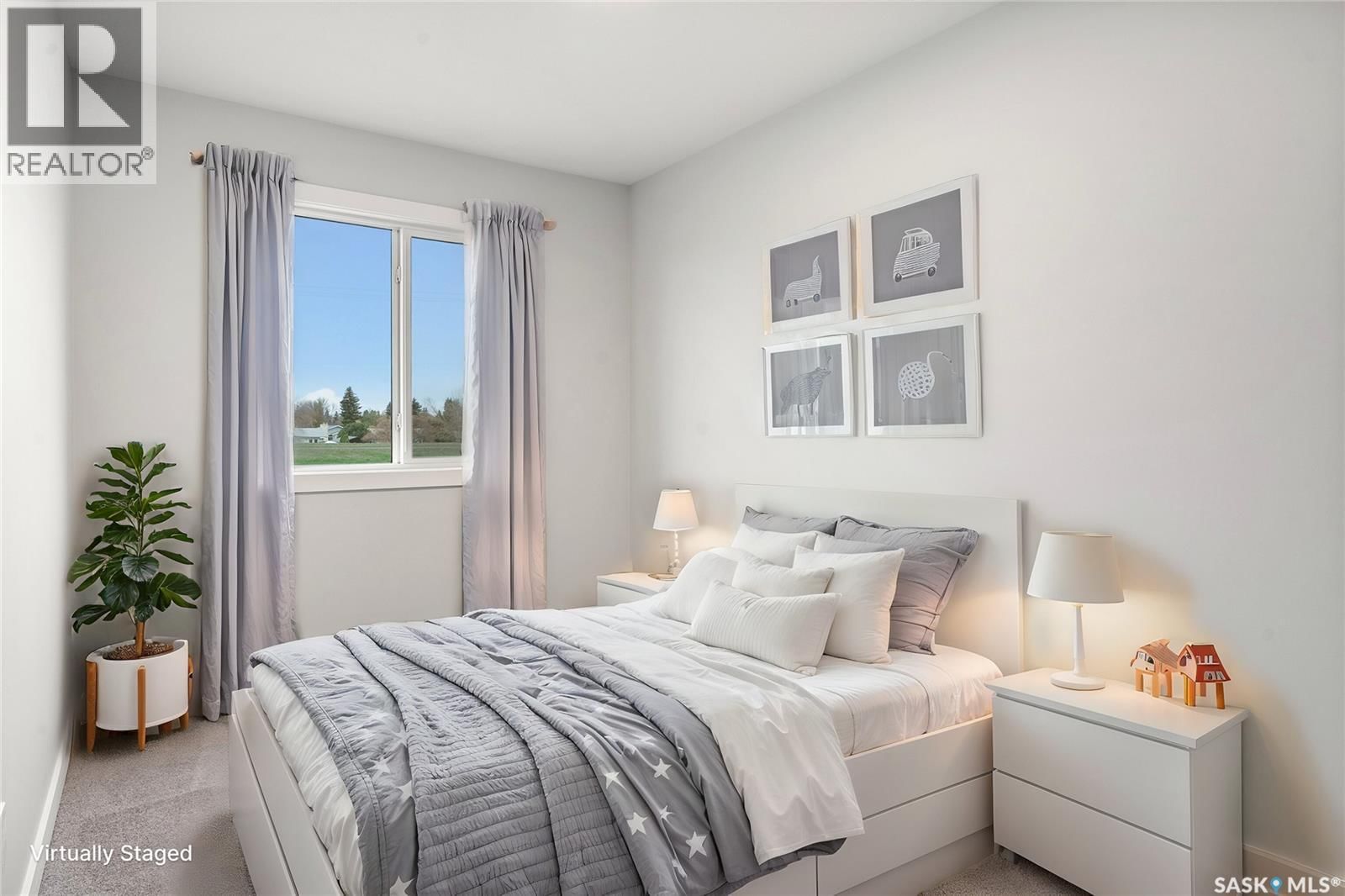 554 TRAEGER MANOR Image 35