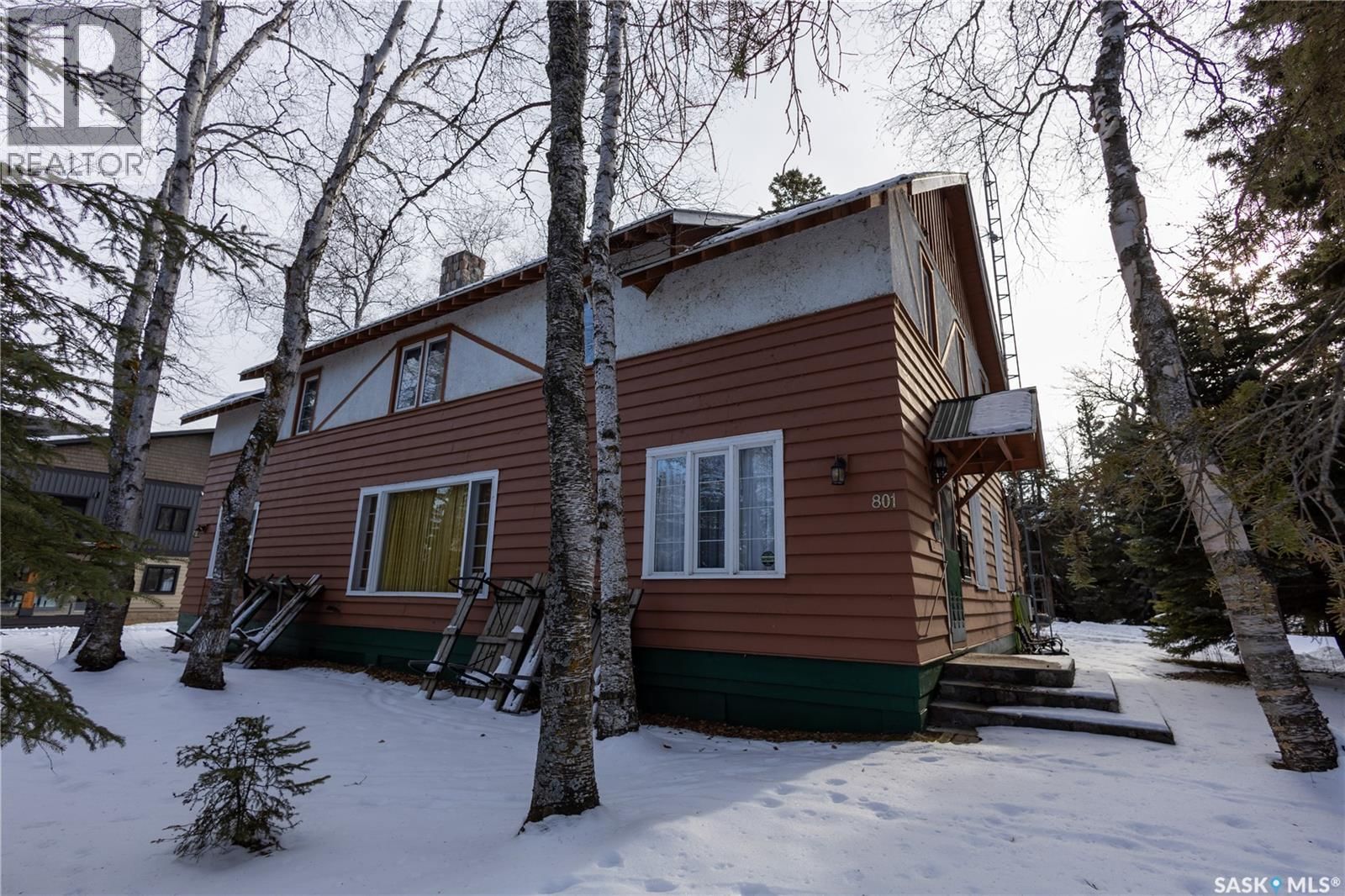 801 LAKEVIEW DRIVE Image 4