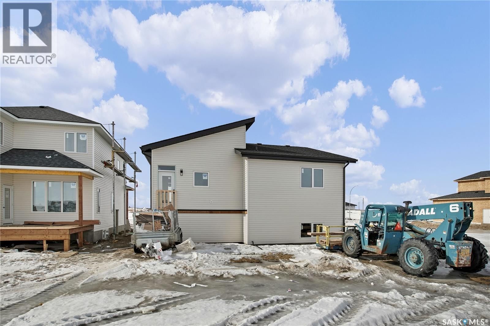 220 VETERANS DRIVE Image 23