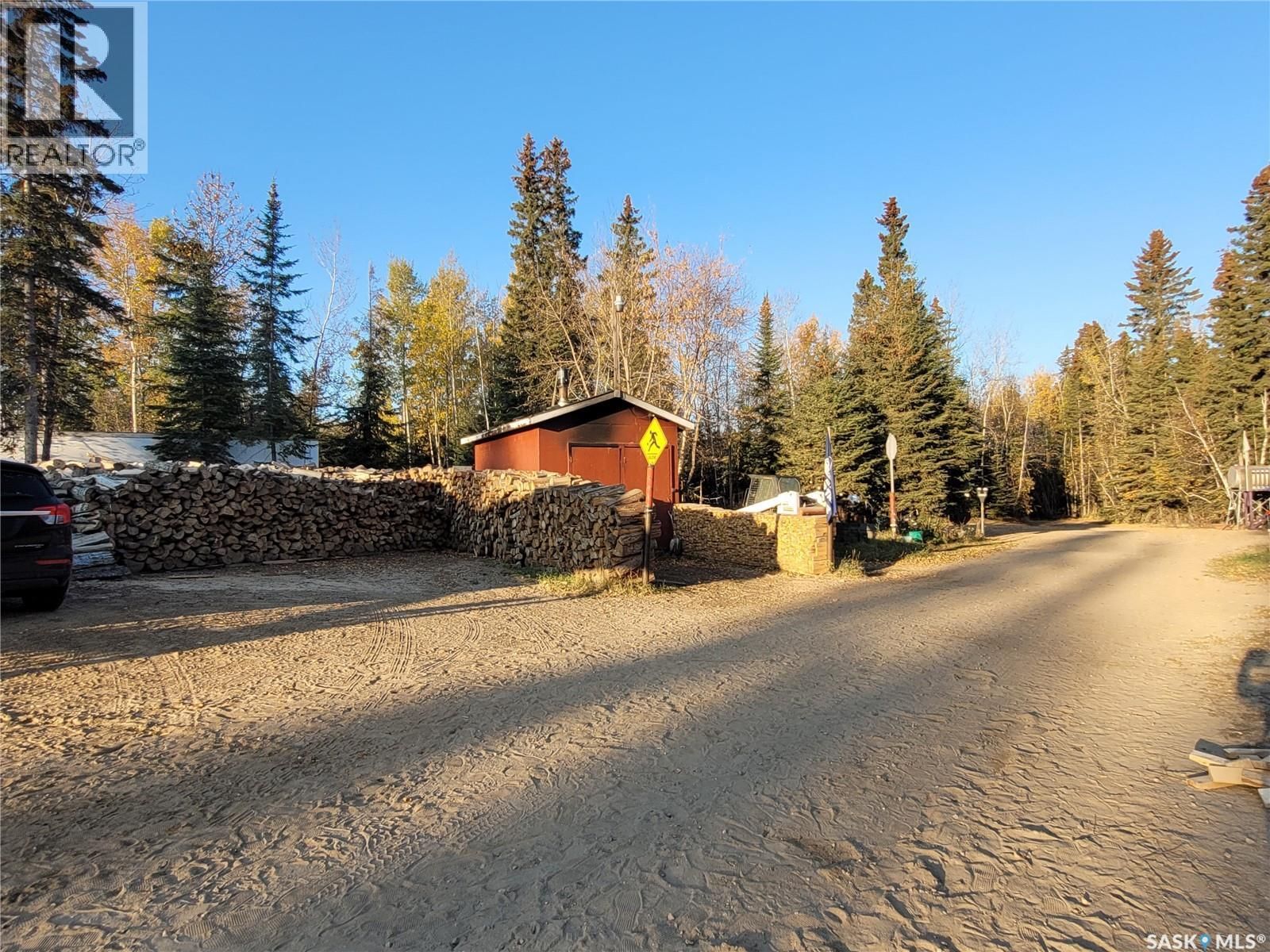 CLARKE LAKE LODGE Image 8