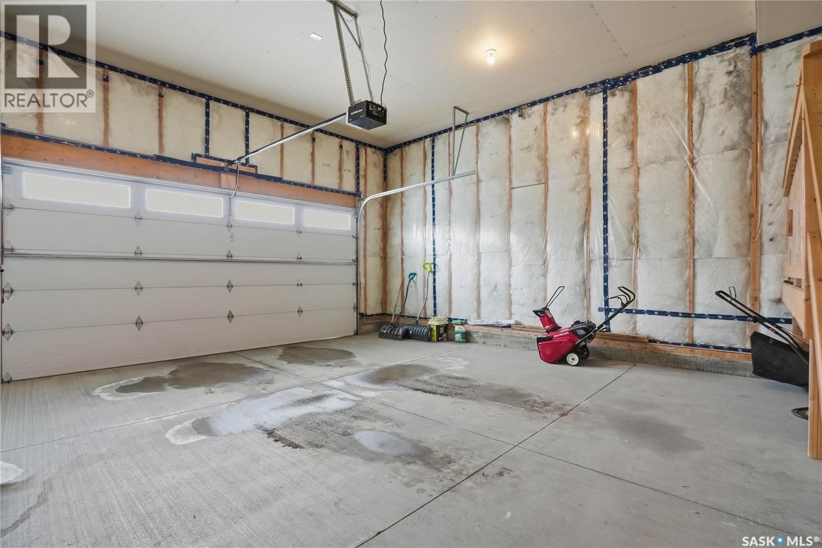 166 BEAUDRY CRESCENT Image 38