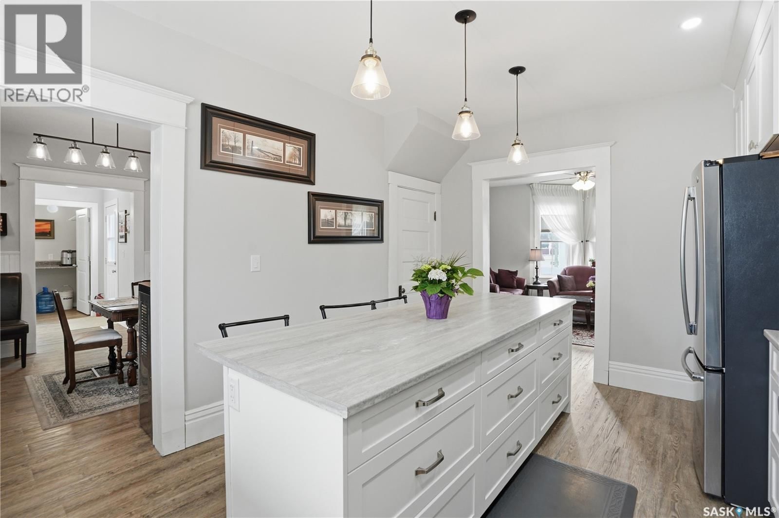 205 3RD AVENUE Image 11