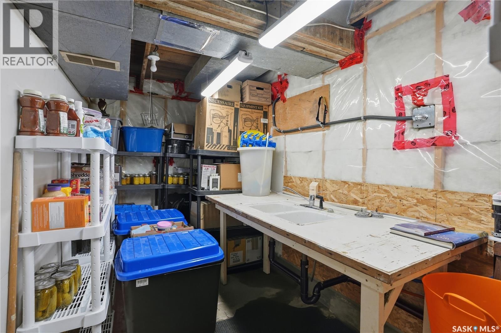 205 3RD AVENUE Image 31