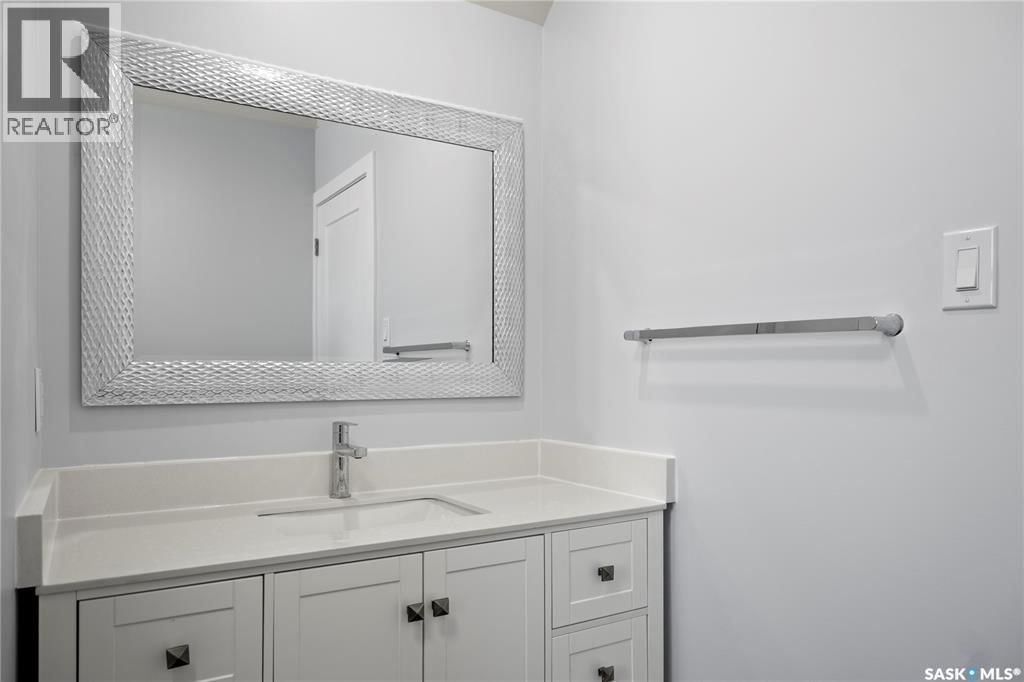 2111 OSLER STREET Image 14