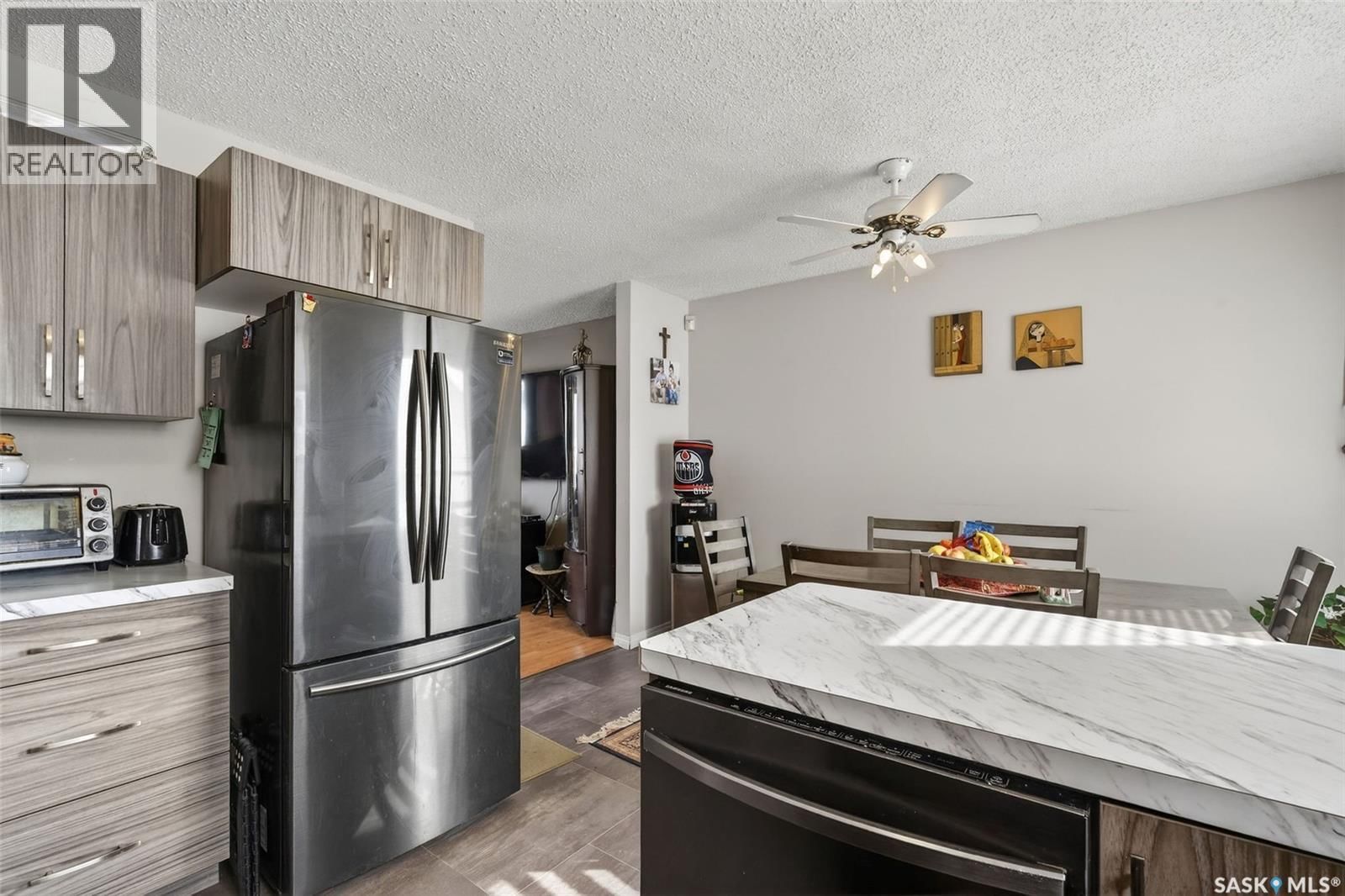 555 32ND STREET Image 14