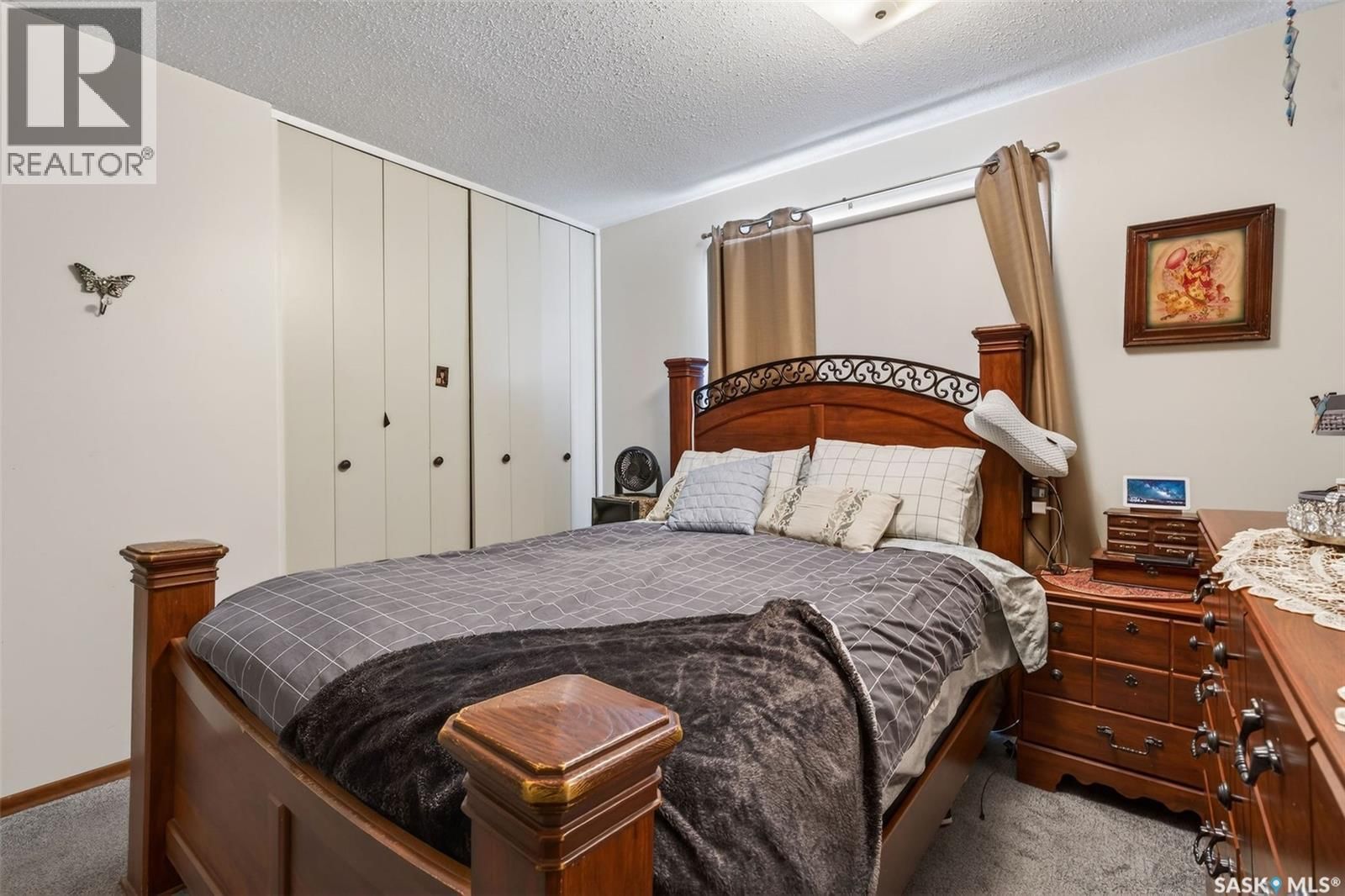 555 32ND STREET Image 16