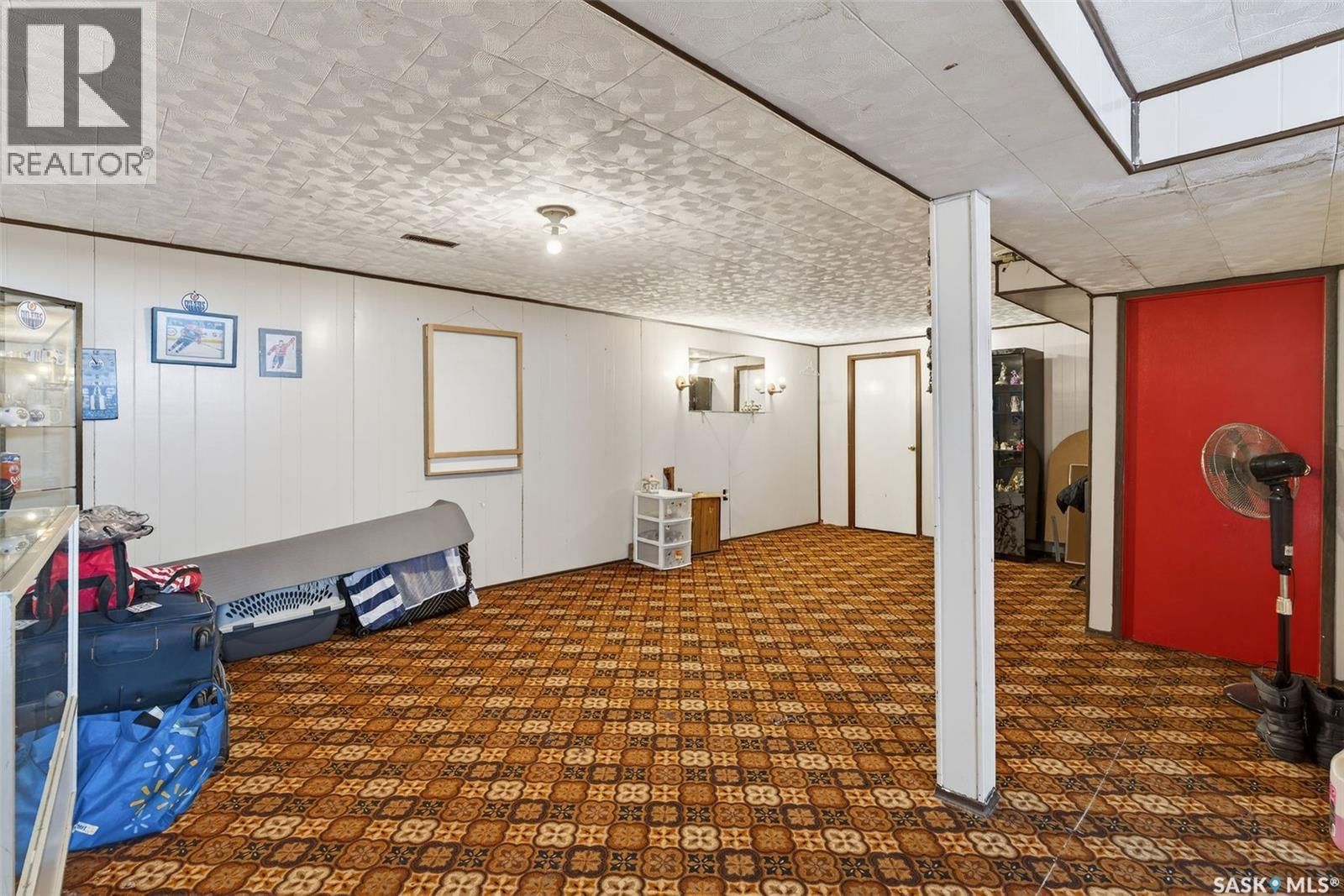 555 32ND STREET Image 25