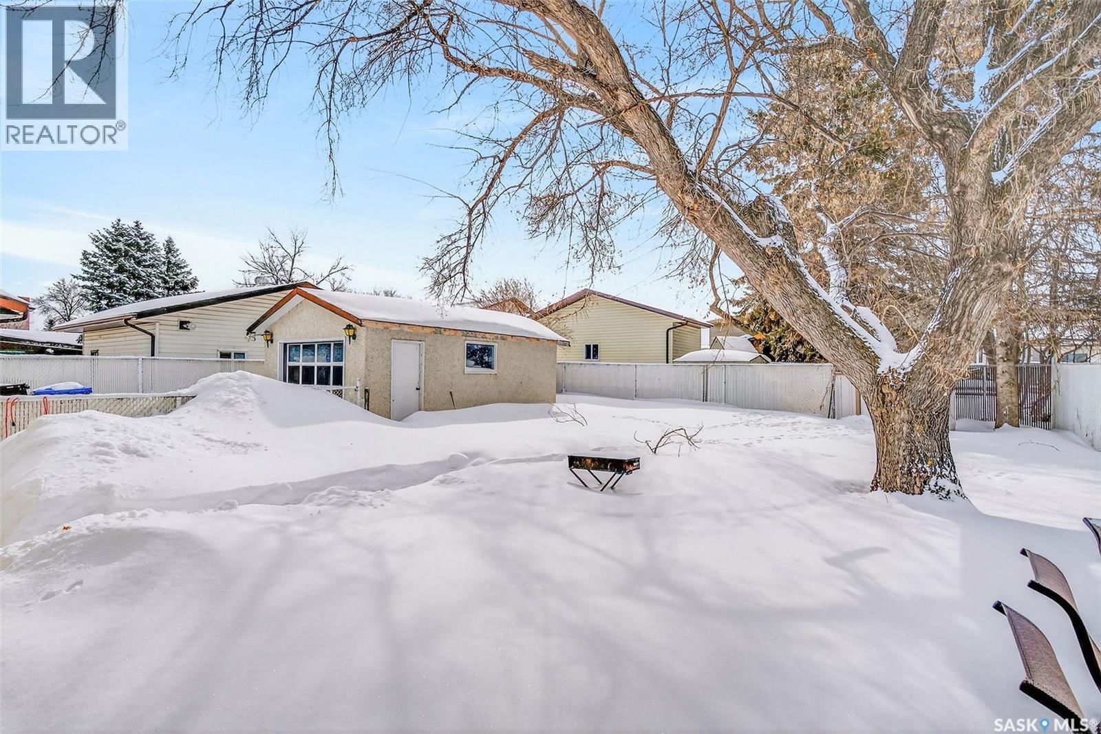 555 32ND STREET Image 37