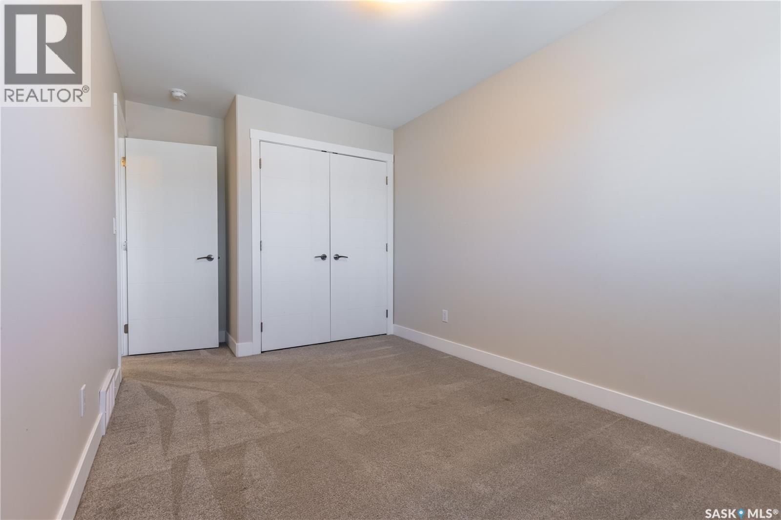 1037 7TH STREET Image 19