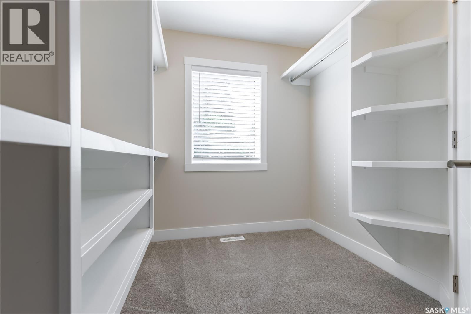 1037 7TH STREET Image 27